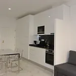 Alvarinho Apartment For 4, Vb Flats In Bolhao *