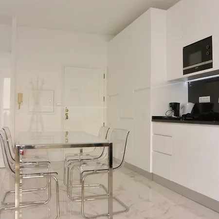 Apartment Vb By Flat In